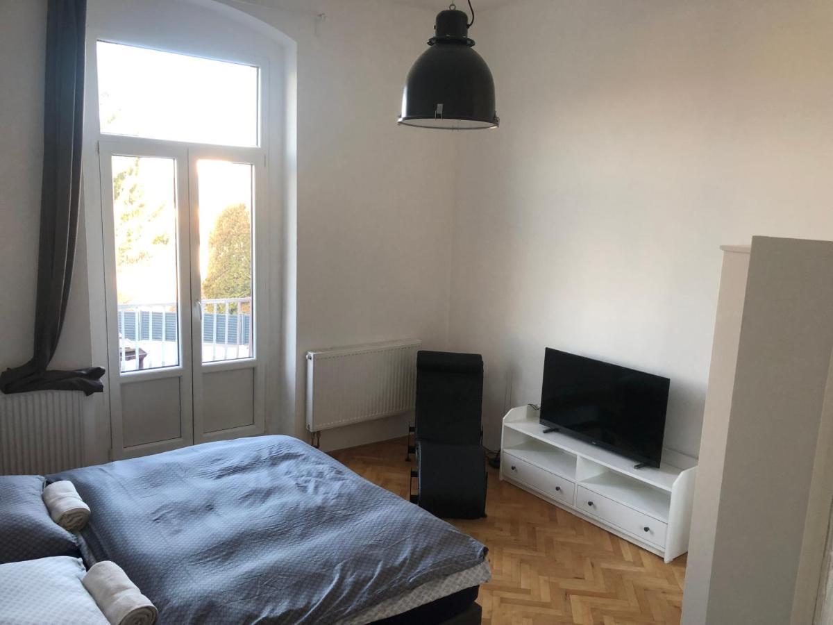 Appartamento Apartman Krystof Františkovy Lázně Esterno foto